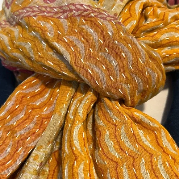 KANTHA SCARF REVERSIBLE TWO SIDED SARI HEAD WRAP DECOR LINEN SARONG - Picture 6 of 10